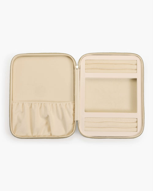 Isola Heart Jewelry Box in Beige